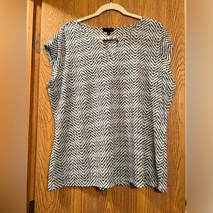 The Limited dark/light blue top